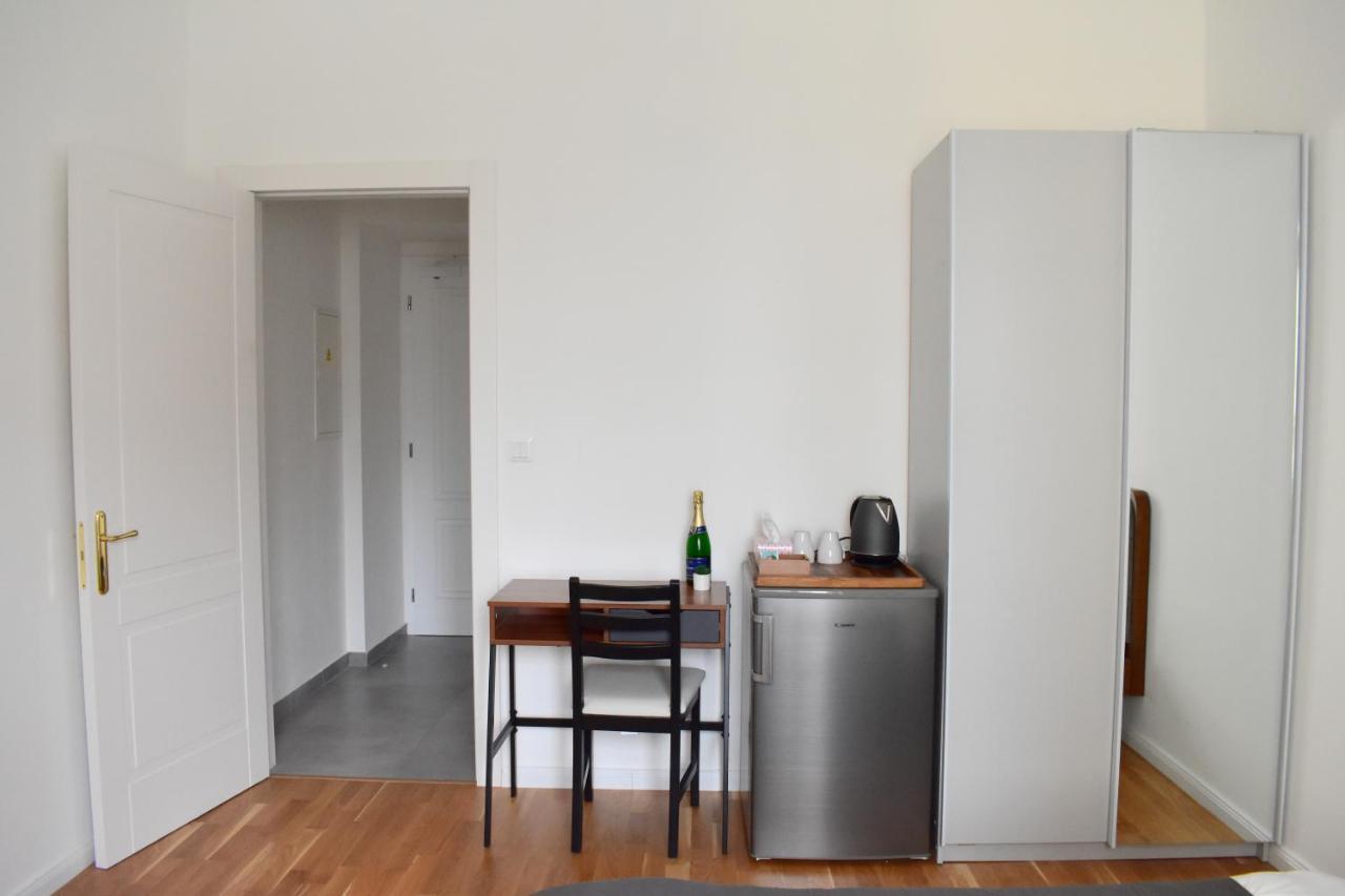 Praha 1 u Muzea Apartment Bagian luar foto