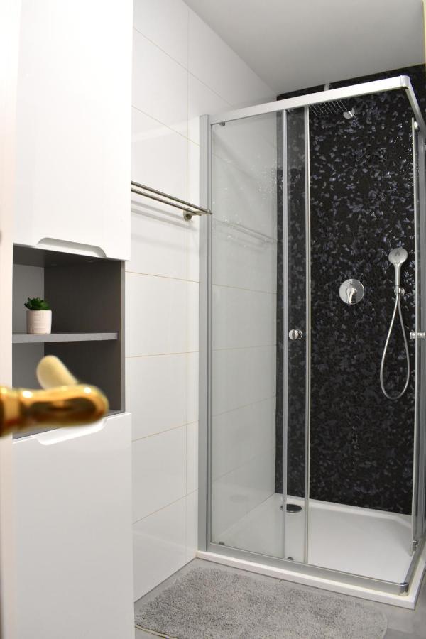Praha 1 u Muzea Apartment Bagian luar foto